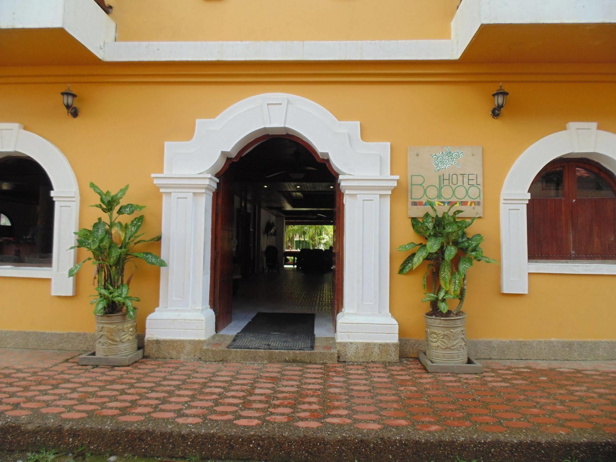 Hotel Costa Choco Bahia Solano Bagian luar foto