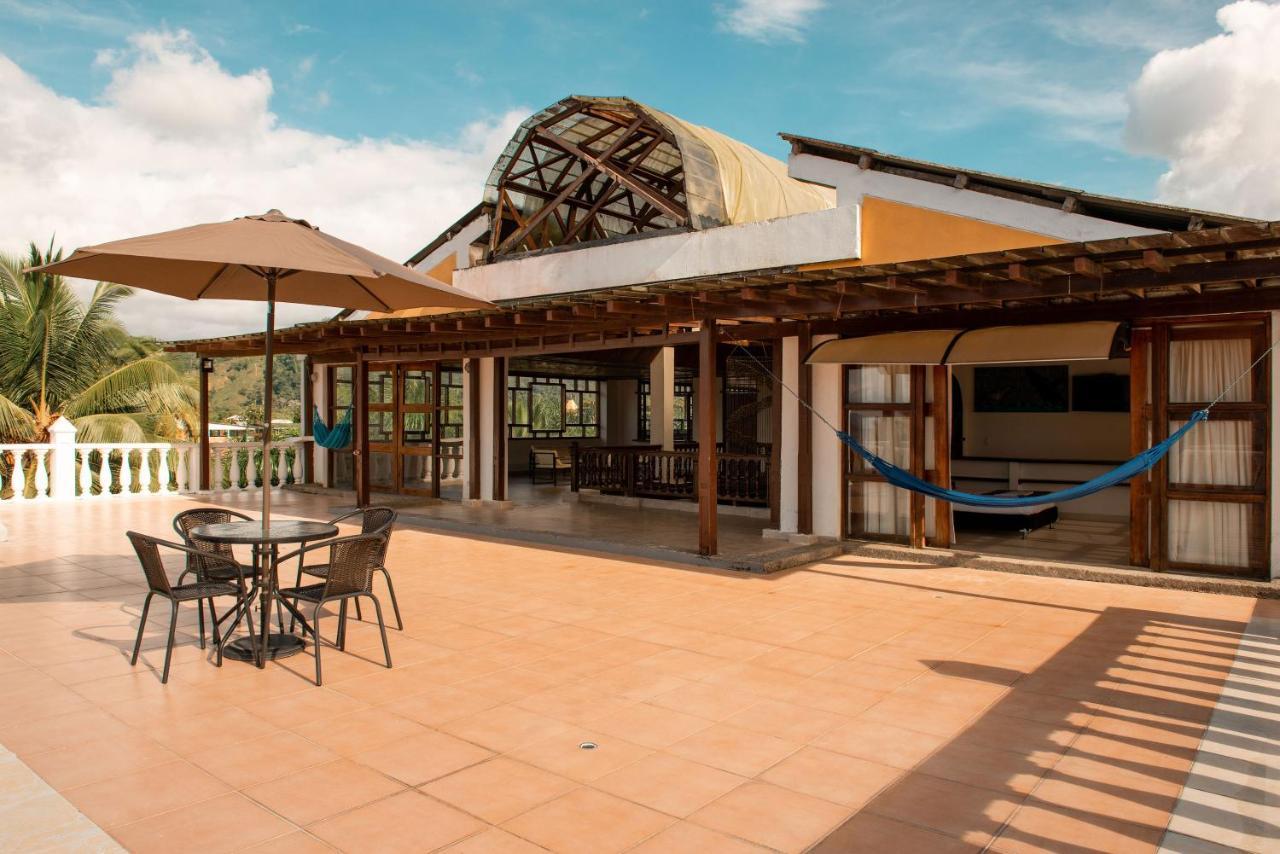 Hotel Costa Choco Bahia Solano Bagian luar foto